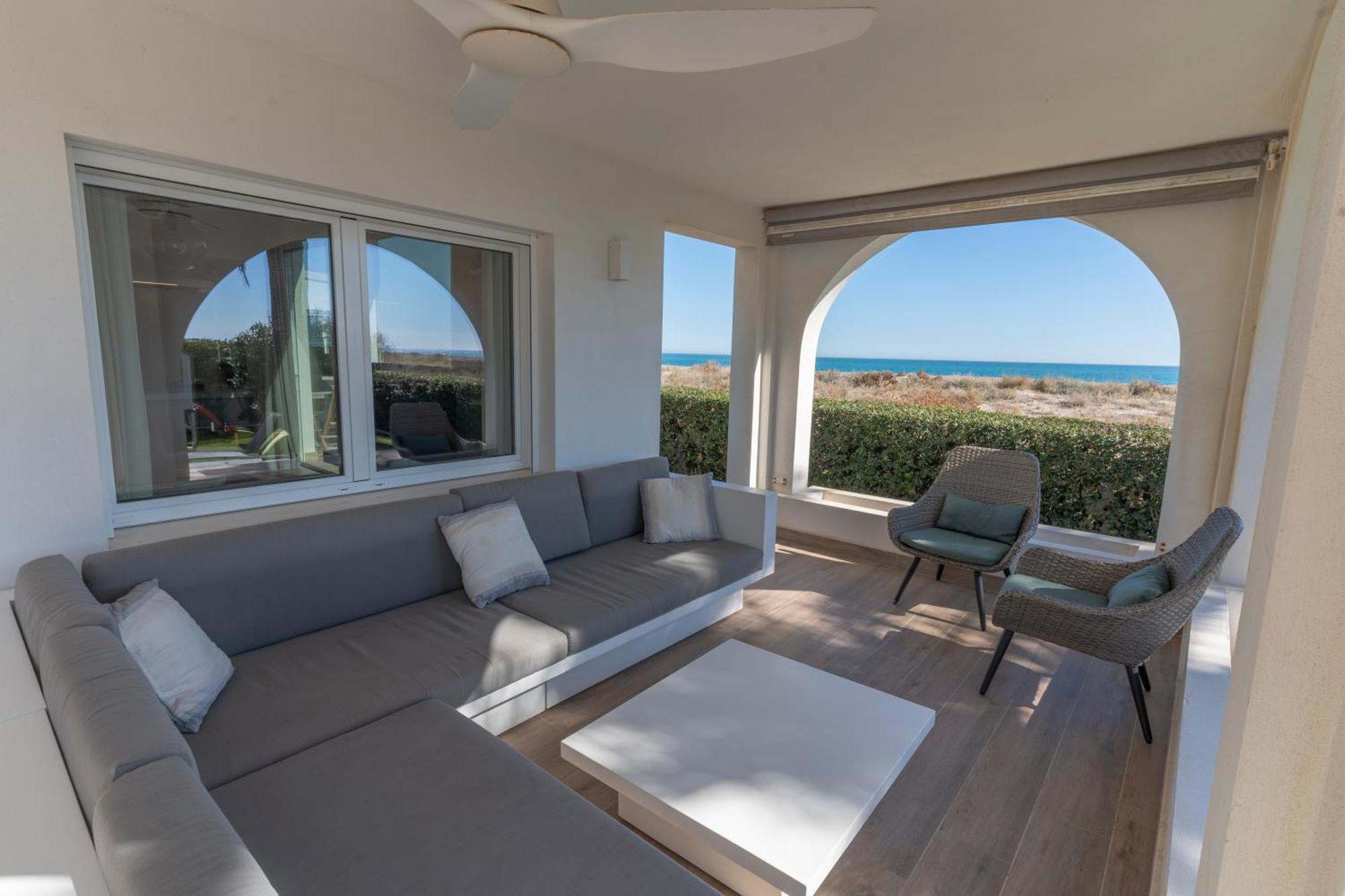 Exquisita Villa Frente Al Mar Sagunto Bagian luar foto
