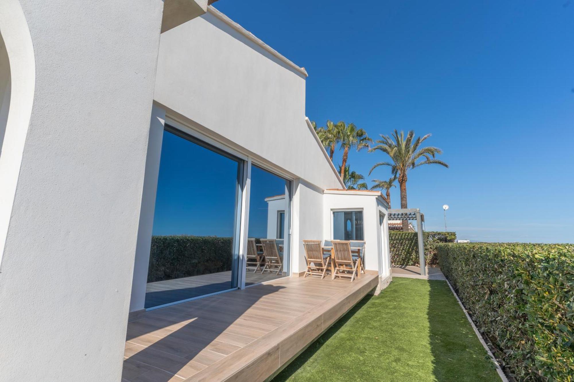 Exquisita Villa Frente Al Mar Sagunto Bagian luar foto